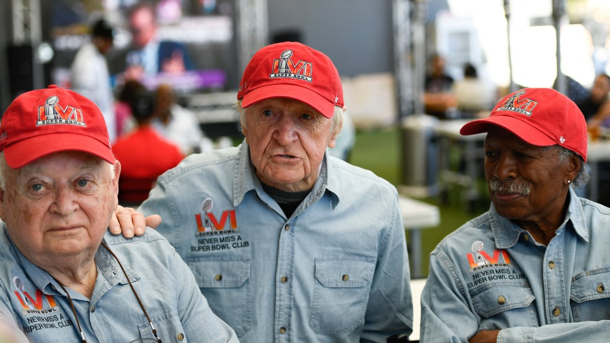 Three fans. 60 Super Bowls. Could this be their last? – NBC Bay Area
