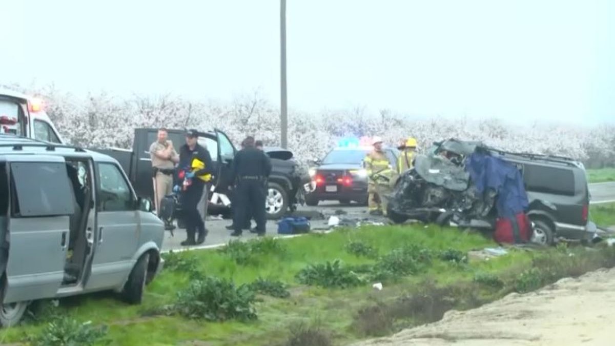 8 dead in head-on crash in Madera County – NBC Bay Area