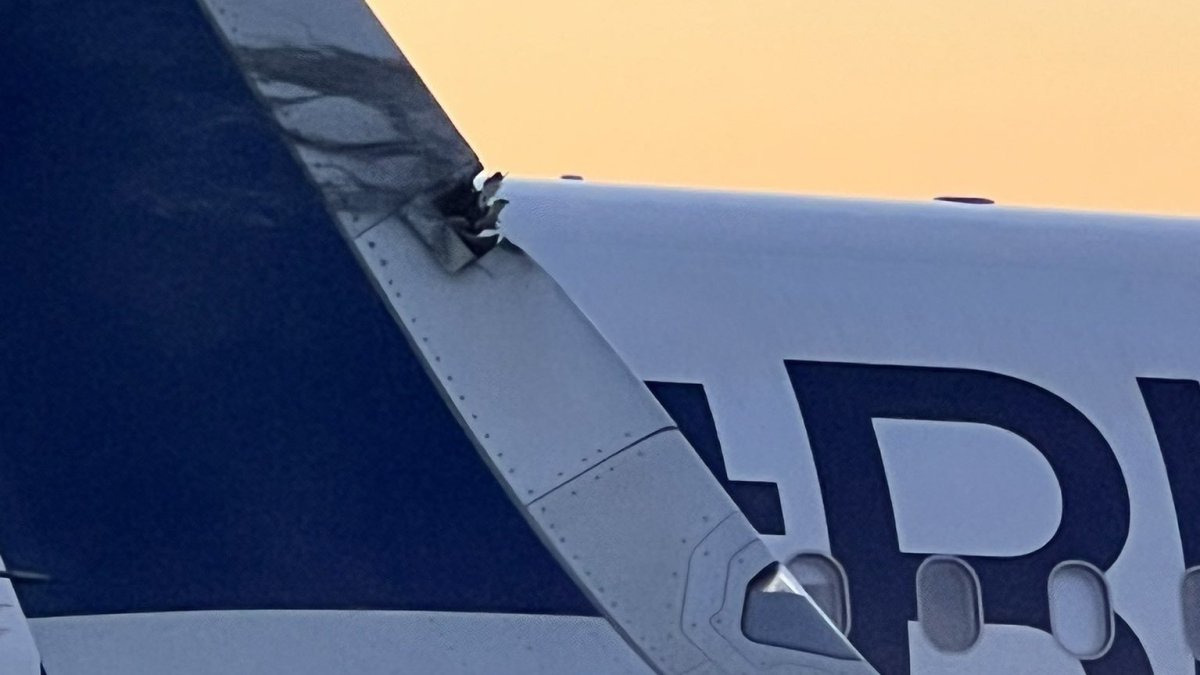 JetBlue planes touch at Boston Logan Airport – NBC Bay Area - Vimarsana News