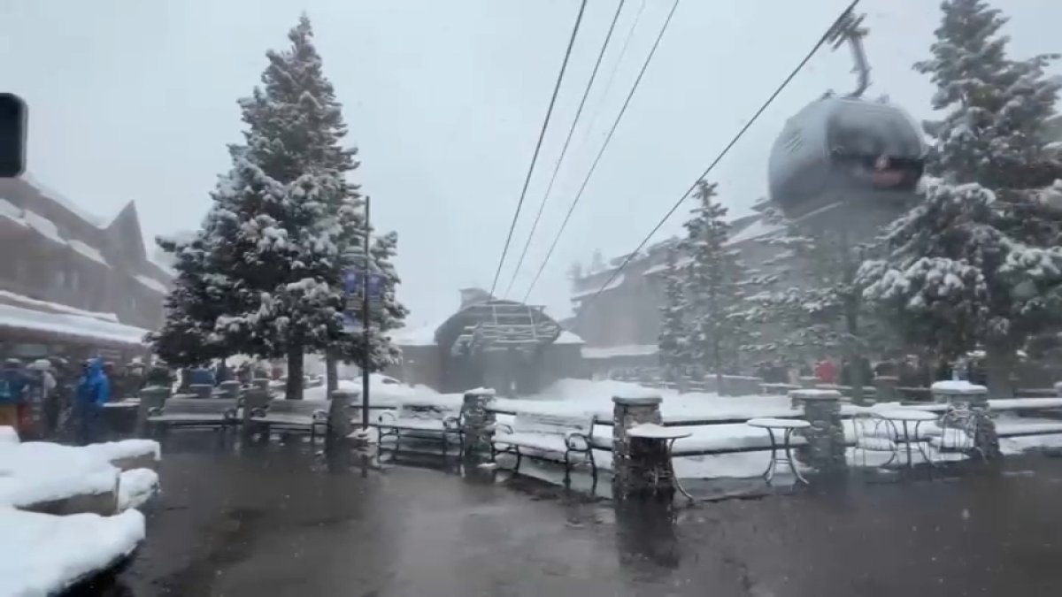 Heavy snow expected in the Sierra, prompting winter weather alerts