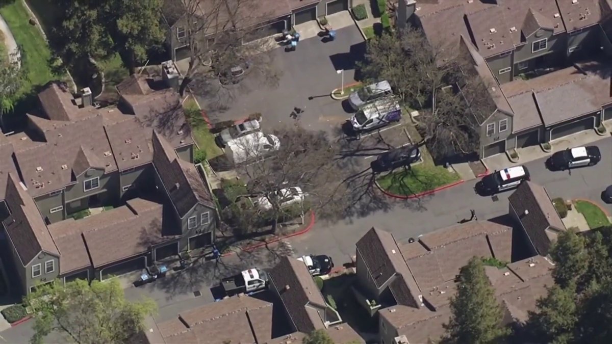 Watch: Police investigate double shooting in Pleasant Hill – NBC Bay Area