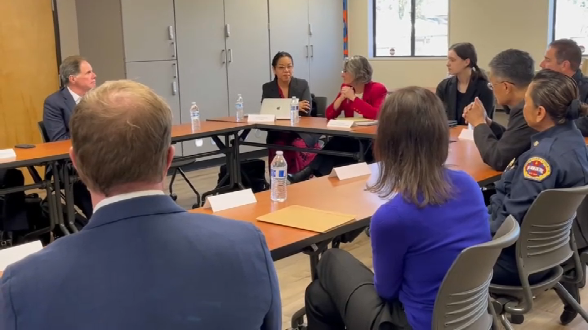 FCC chair holds roundtable on net neutrality in Campbell ahead of agency vote - Vimarsana News