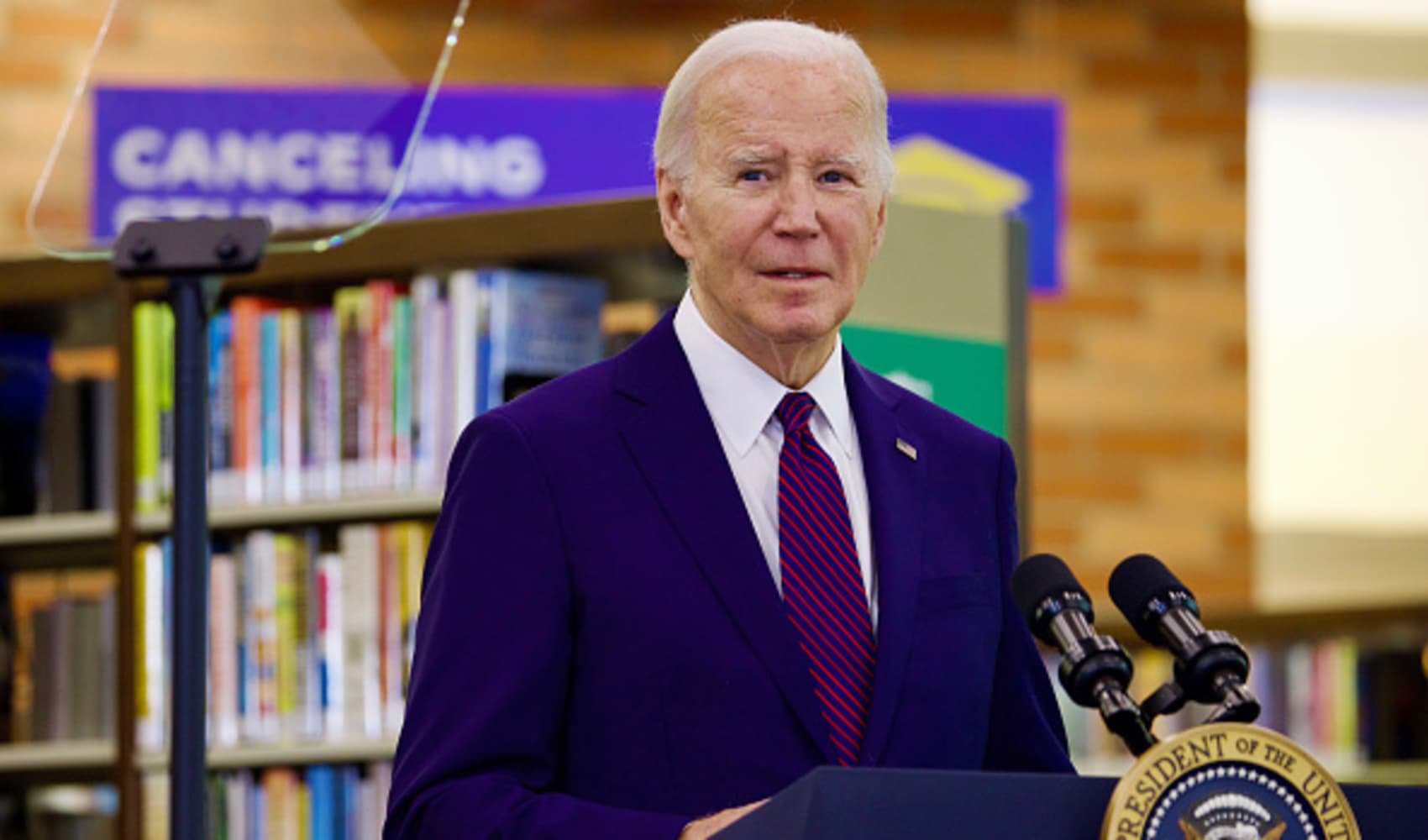 Biden announces new student loan forgiveness plan affecting tens of millions of Americans - Vimarsana News