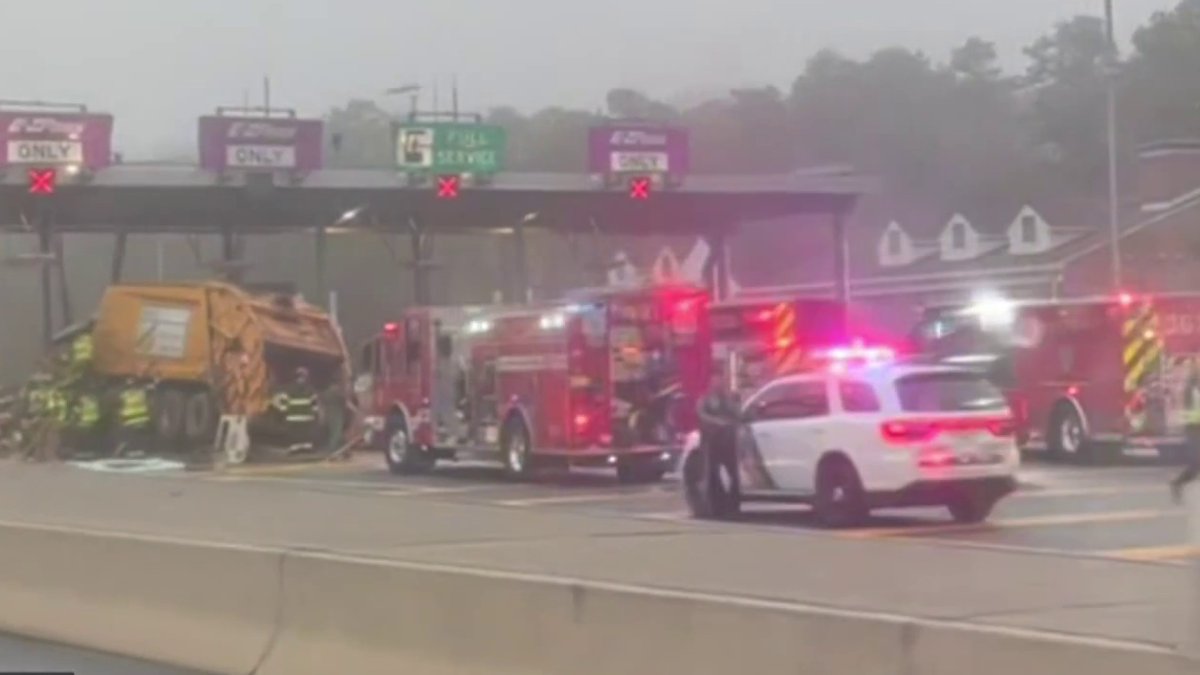 Nj Toll Worker Calls Out Due To ‘gut Feeling — Before Truck Crash At