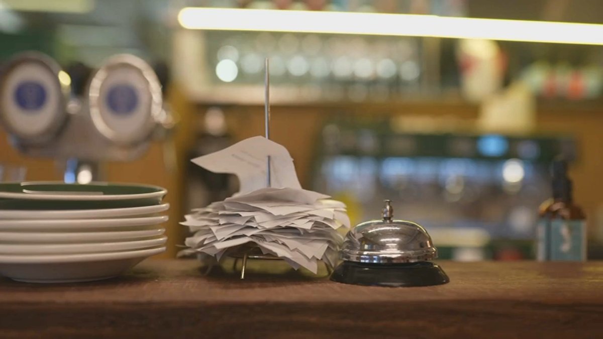 Woman at center of San Francisco restaurant fracas arrested, fired