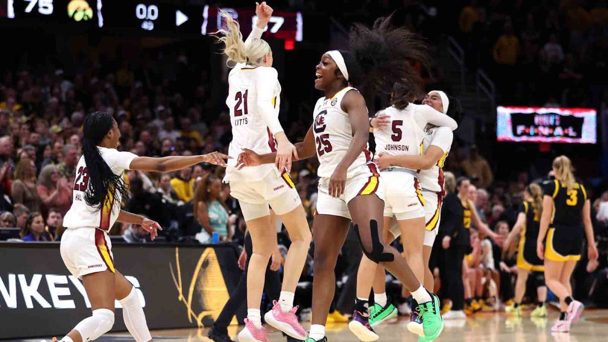 South Carolina defeats Caitlin Clark and Iowa to win national title NECN