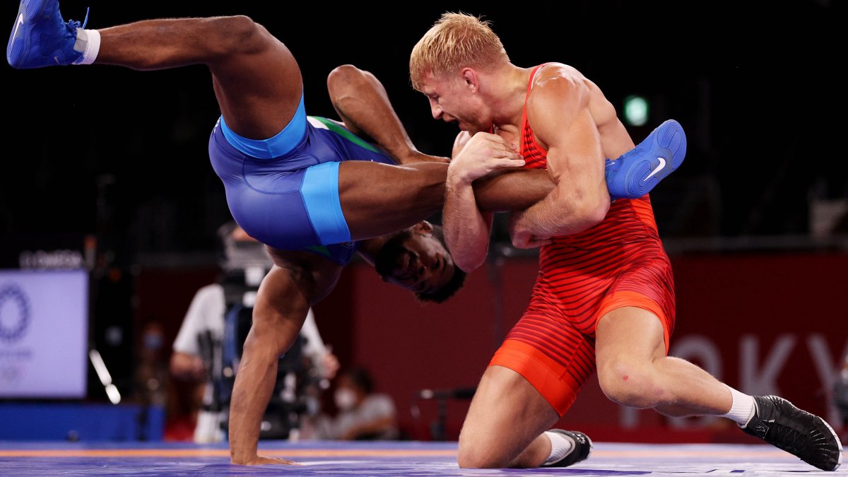 Wrestling at the 2024 Olympics in Paris Rules, schedule, format NBC