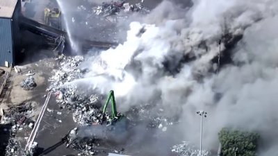 Watch: Crews battle fire in Redwood City