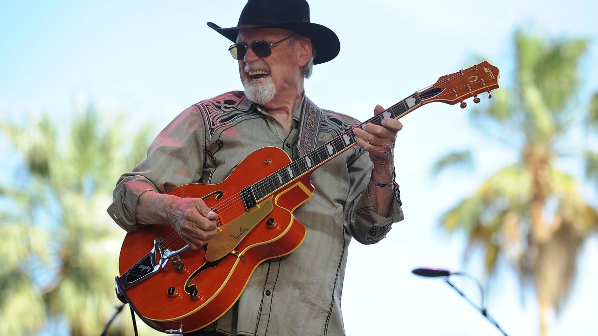 Duane Eddy, legendary rock ‘n’ roll guitarist, dies at 86 – NBC Bay Area