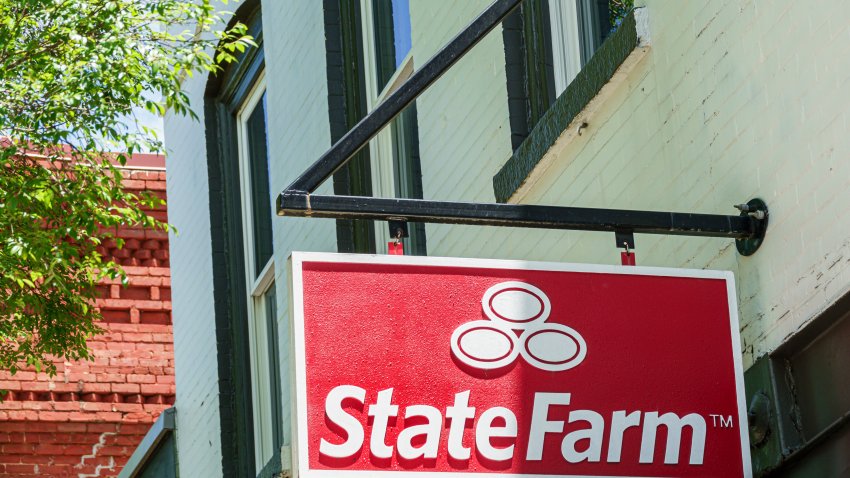 State Farm insurance company sign logo. (Photo by: Jeffrey Greenberg/Universal Images Group via Getty Images)