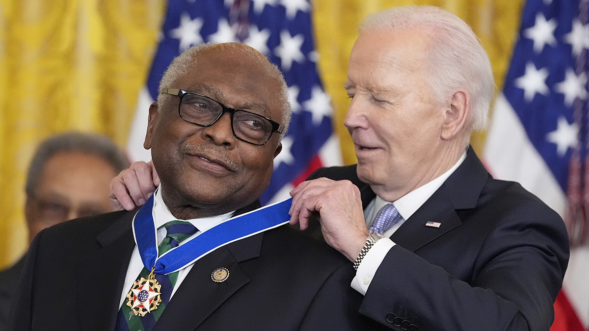 Presidential Medal of Freedom to 19 politicians, activists, athletes