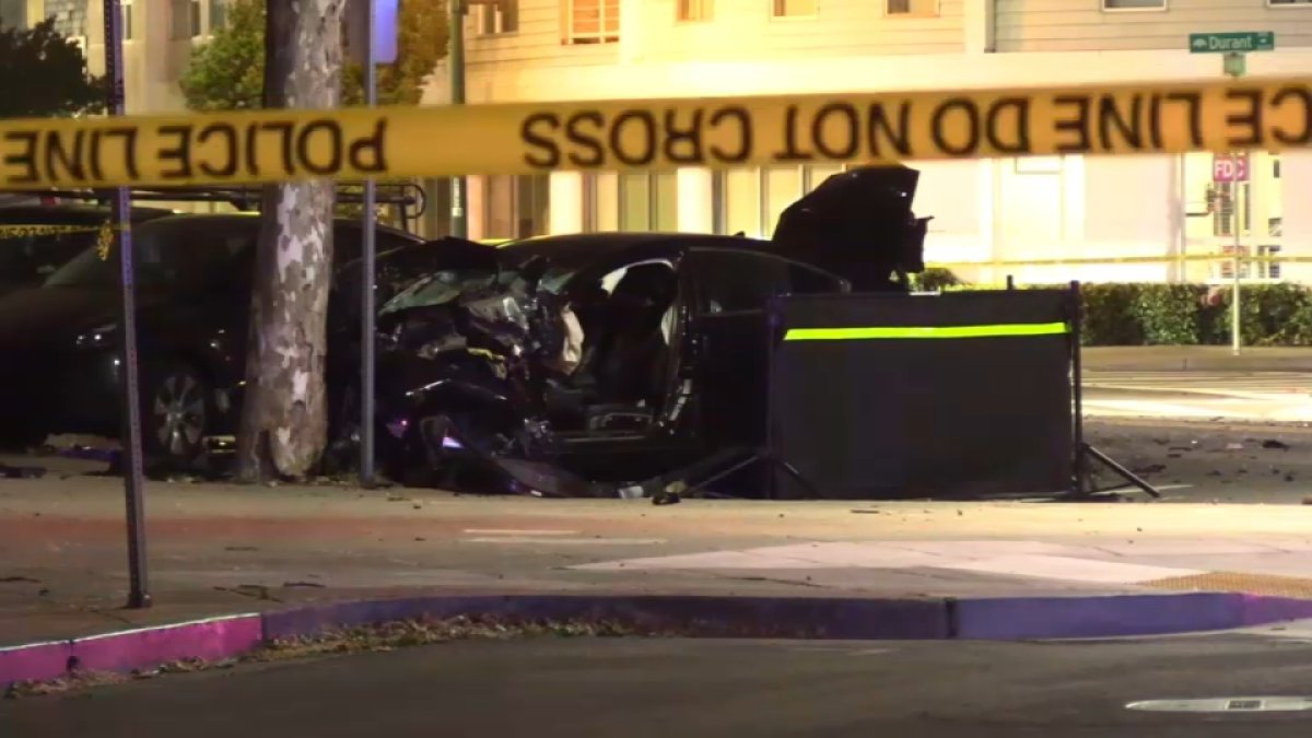Oakland police investigate shooting of driver found dead after San ...