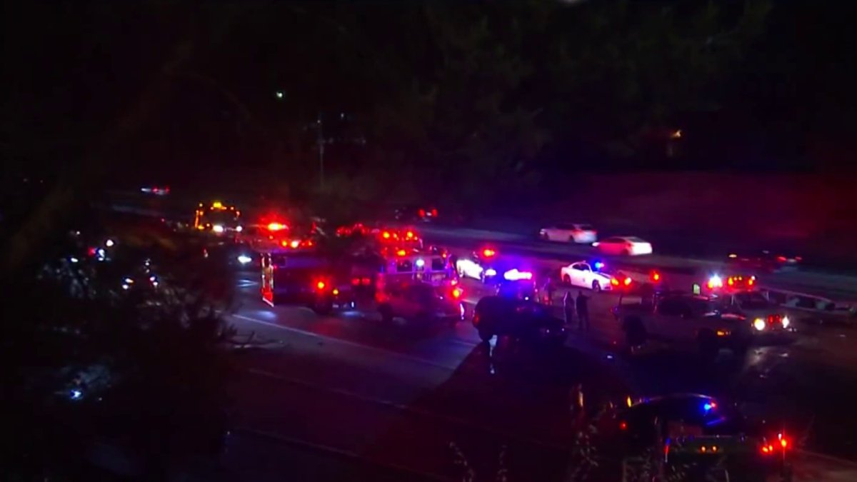 Deadly crash shuts down Hwy. 101 in Hill NBC Bay Area