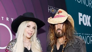 billy ray cyrus files temporary restraining order against ex firerose