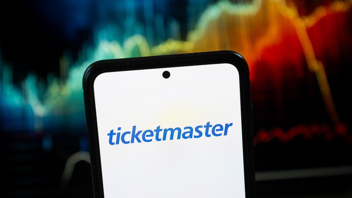 here-s-what-consumers-need-to-know-can-do-if-ticketmaster-stubs