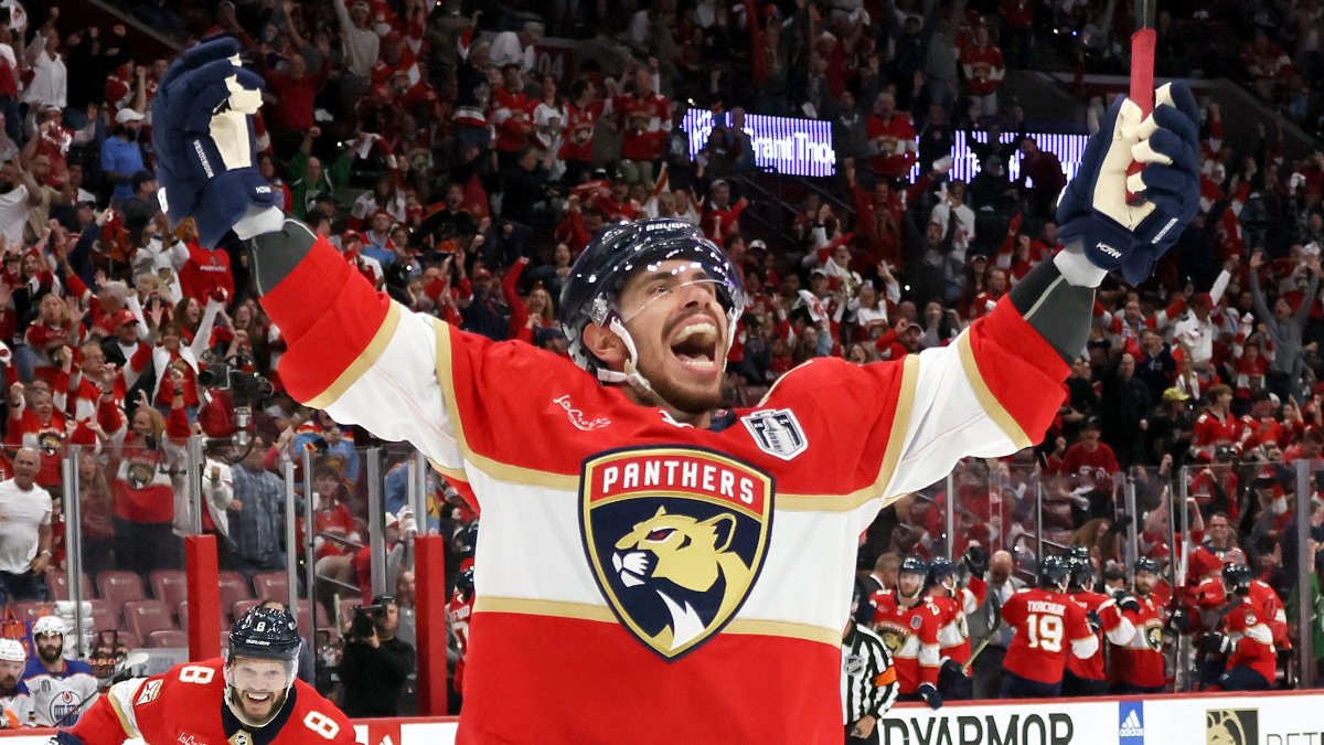 Panthers come back to beat Oilers in Game 2 of Stanley Cup Final NBC