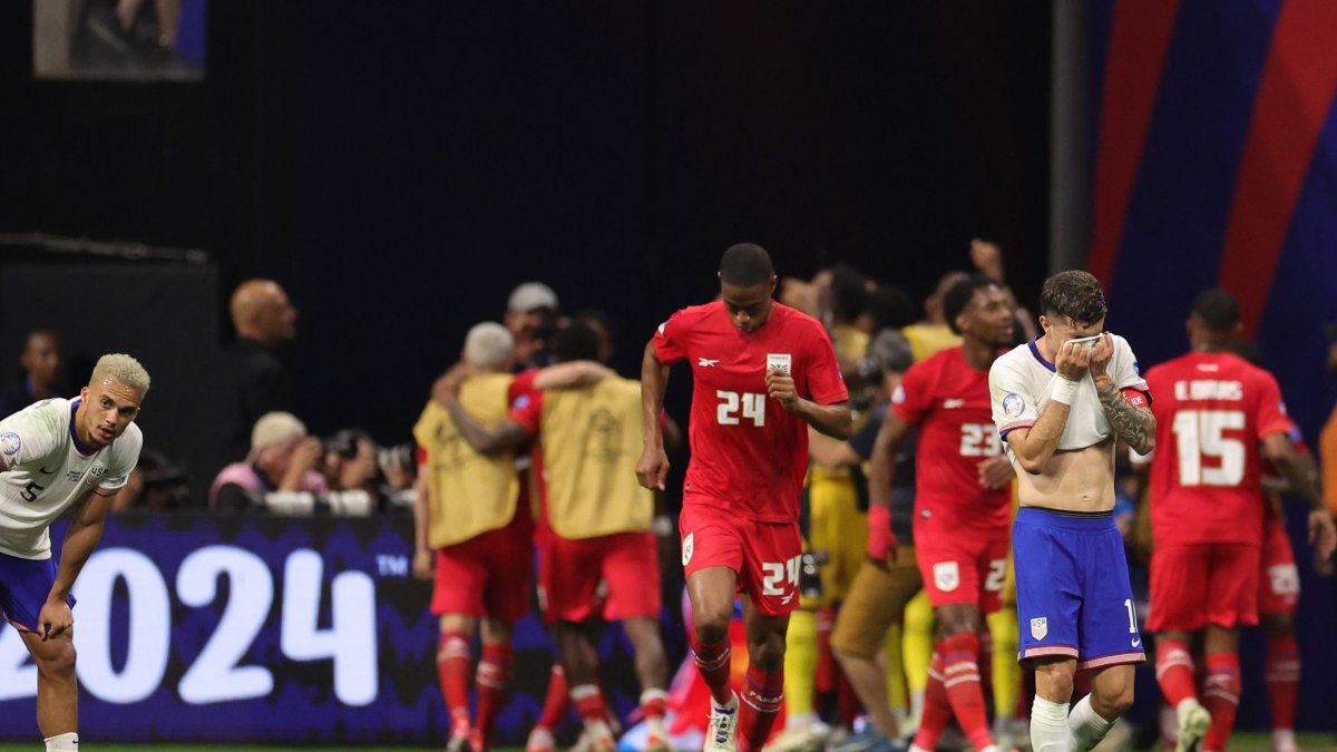 10men USMNT stunned by Panama 21 in Copa America group game NBC Bay Area