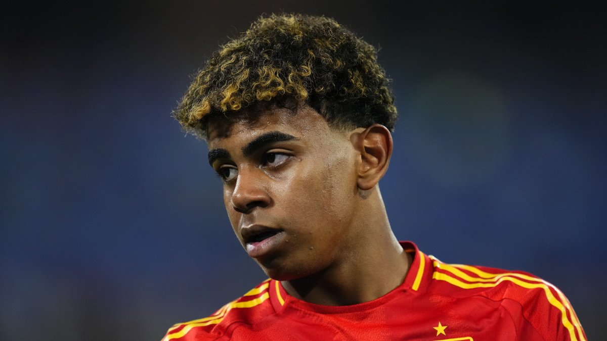 Who is Lamine Yamal? The 16-year-old Spaniard taking over soccer – NBC