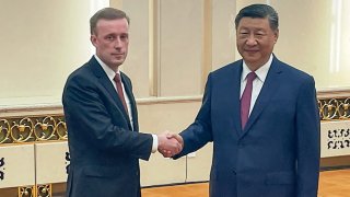 US National Security Advisor Jake Sullivan shakes hands with China’s President Xi Jinping (R) during their meeting at the Great Hall of the People in Beijing on August 29, 2024. 