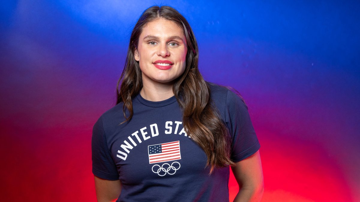 ilona-maher-is-sports-illustrated-swimsuit-cover-model-nbc-bay-area
