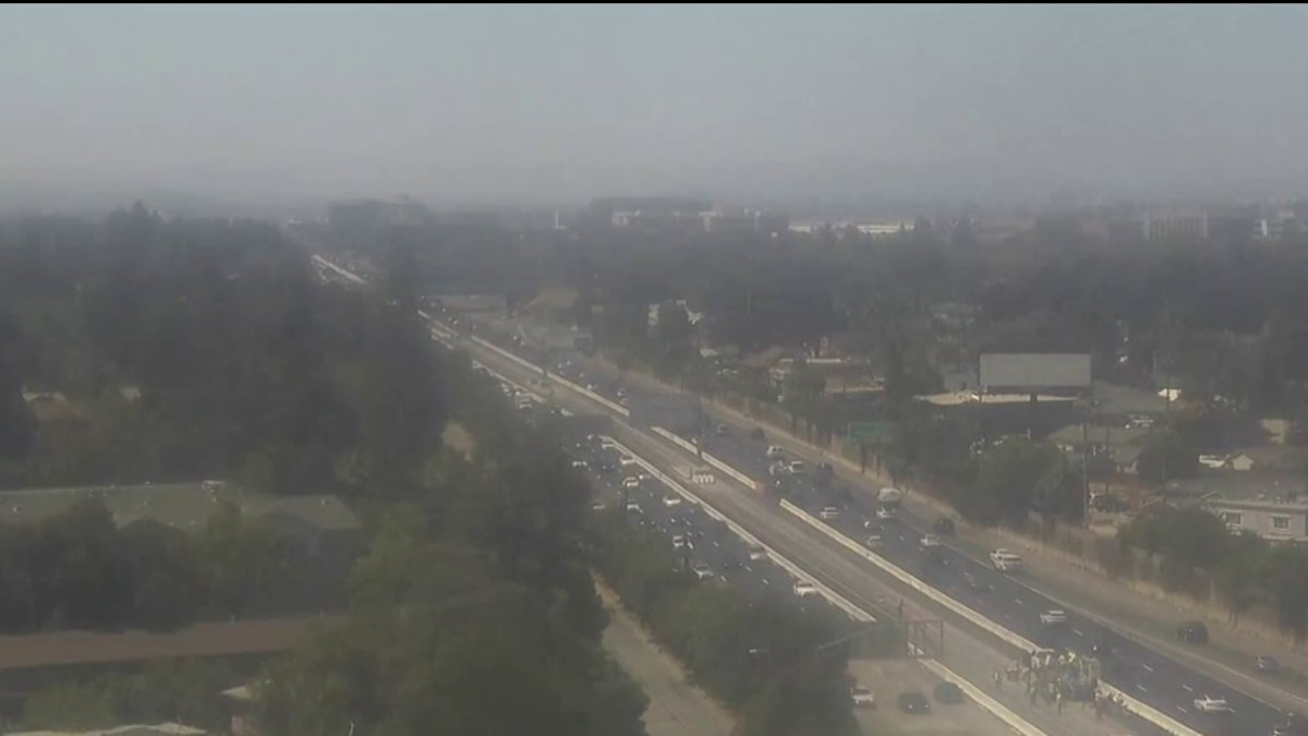 Wildfire smoke in Bay Area prompts air quality advisory through Sunday