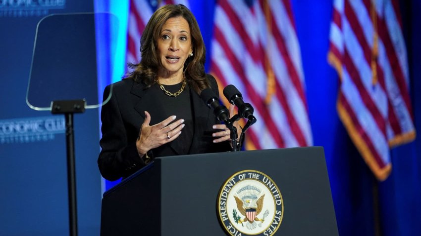 Democratic presidential nominee and U.S. Vice President Kamala Harris delivers remarks about the economy during a campaign event, in Pittsburgh, Pennsylvania, U.S., September 25, 2024.