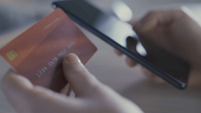 Gen Z racks up credit card debt