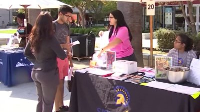 Thousands register to vote in Bay Area ahead of November election