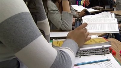 Phone-Free School Act: How schools will implement new California law