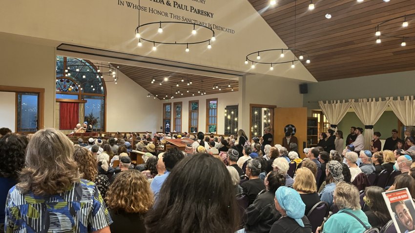 Hundreds gathered in Berkeley to mourn Hersh Goldberg-Polin at the synagogue he went to as a young child in Berkeley.  Goldberg-Polin is one of the Israeli hostages who Israeli officials say was recently found after being killed by Hamas. NBC Bay Area Photo/ Alyssa Goard.