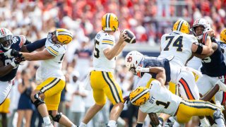 AUBURN, ALABAMA – SEPTEMBER 07: Quarterback Fernando Mendoza #15 of the California Golden Bears looks to throw the ball during the first half of their game against the Auburn Tigers at Jordan-Hare Stadium on September 07, 2024 in Auburn, Alabama. (Photo by Michael Chang/Getty Images)