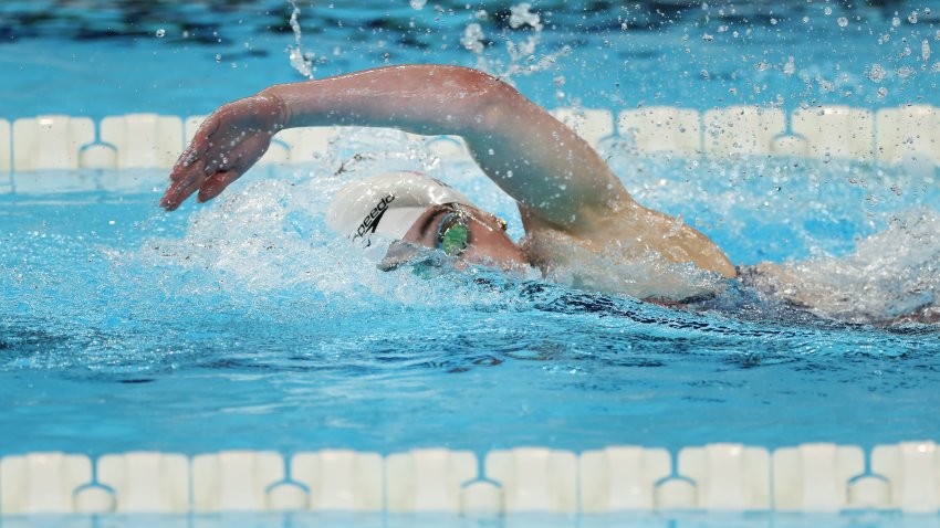 Alexandra Truwit of Team United states competes in the heats of the Women's 400m Freestyle S10 on day eight of the Paris 2024 Summer Paralympic Games at Paris La Defense Arena on September 05, 2024 in Nanterre, France.