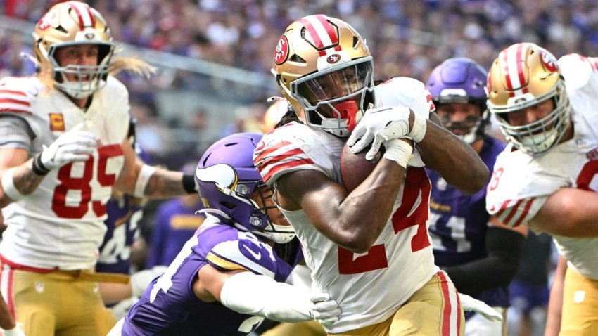 MINNEAPOLIS, MINNESOTA – SEPTEMBER 15: Jordan Mason #24 of the San Francisco 49ers scores a touchdown against the Minnesota Vikings during the fourth quarter at U.S. Bank Stadium on September 15, 2024 in Minneapolis, Minnesota. (Photo by Stephen Maturen/Getty Images)