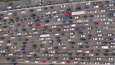 Driverless trucking headed to California