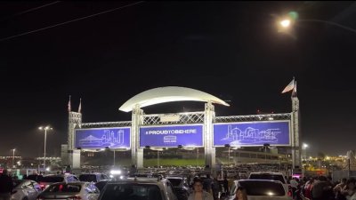 Police activity forced lockdown at Oakland Arena