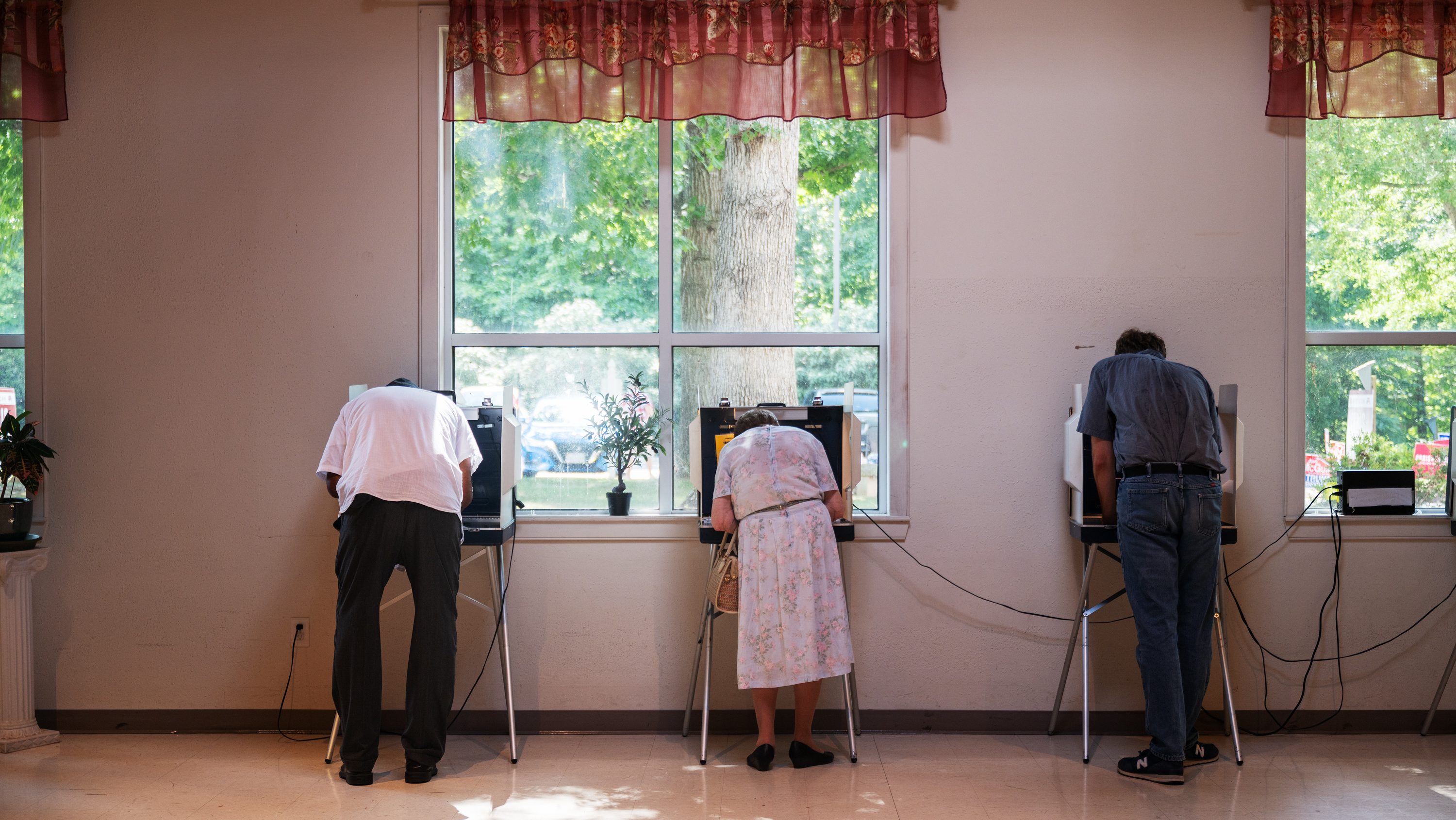 DOJ Sues Virginia Over Effort To Reduce Voter Rolls – NBC Bay Area