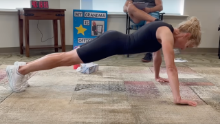 DonnaJean pushup record