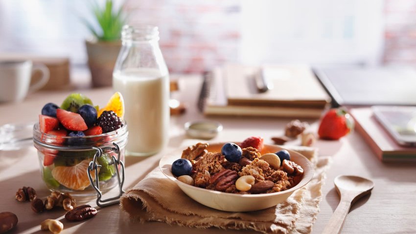 Is breakfast really the most important meal of the day? Doctors and longevity experts can’t seem to agree: ‘I very often skip’ it