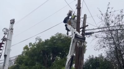 PG&E outages continue in Bay Area due to storm