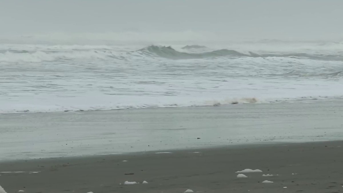 Bay Area coast under flooding, dangerous high surf warnings – NBC Bay Area