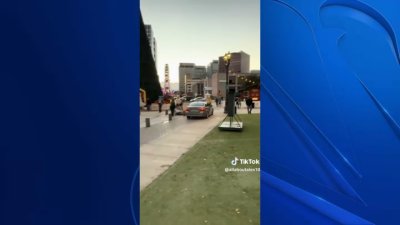 Watch: Car drives through Christmas in the Park in San Jose