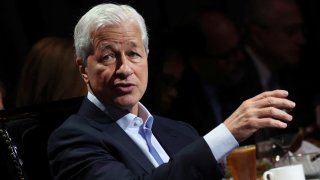 Jamie Dimon, Chairman and Chief Executive officer (CEO) of JPMorgan Chase & Co. (JPM) speaks to the Economic Club of New York in Manhattan in New York City, U.S., April 23, 2024.