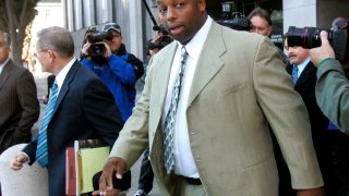 Former NFL football player Dana Stubblefield leaves a federal courthouse in San Francisco, Jan. 18, 2008. (AP Photo/Jeff Chiu, File)