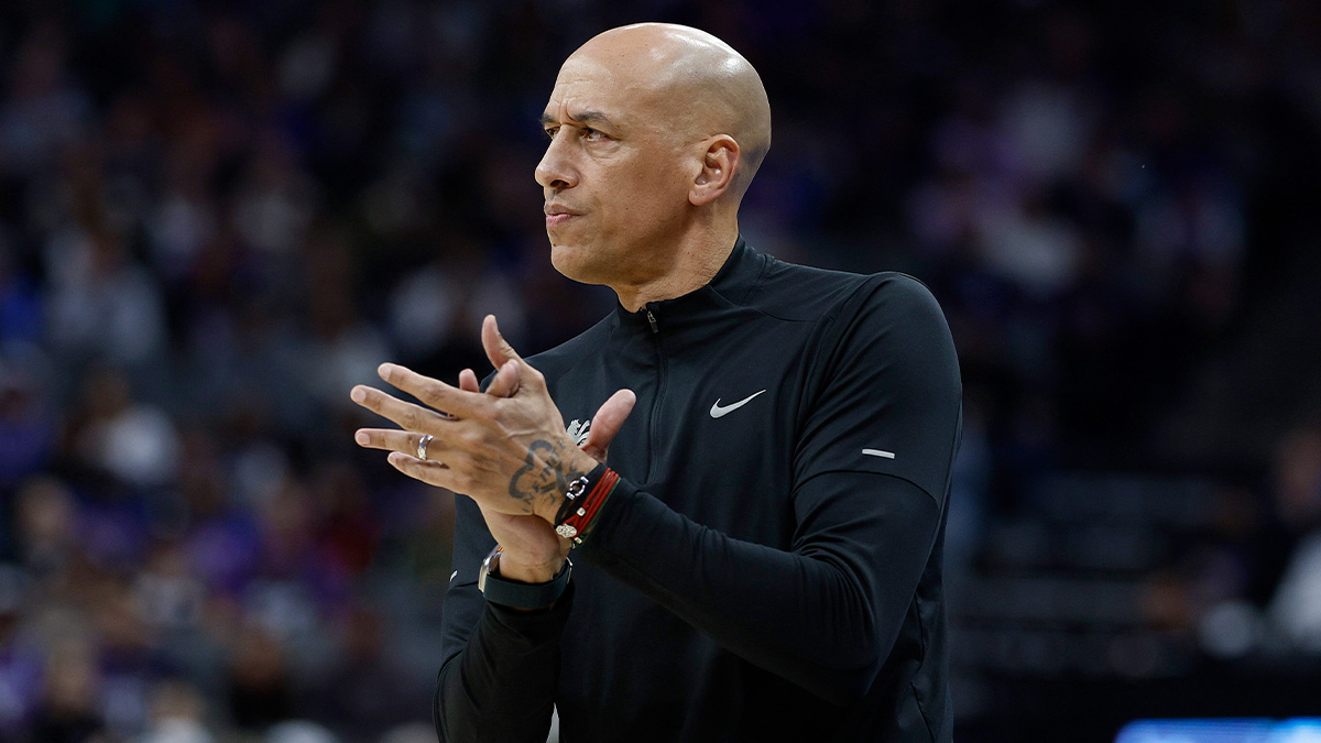 Doug Christie earns first signature Kings win with blowout of Warriors