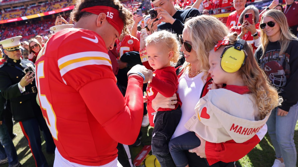 Patrick mahomes wife brittany welcome third child nbc bay area