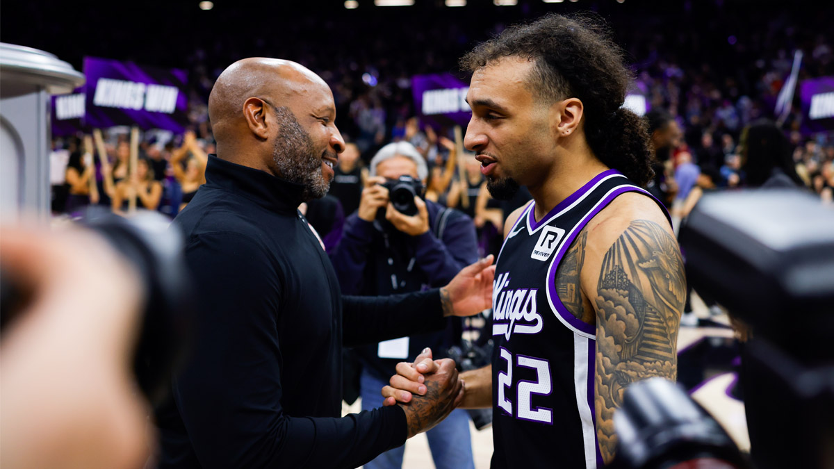 Devin Carter glad Kings lit beam in ‘special’ NBA debut vs. his father NBC Bay Area