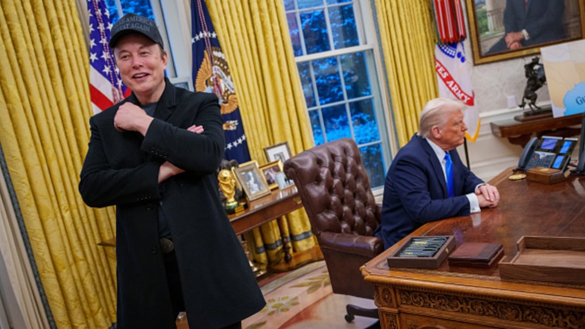 Trump, Musk float idea of $5,000 ‘DOGE dividend' checks. Here's what experts say