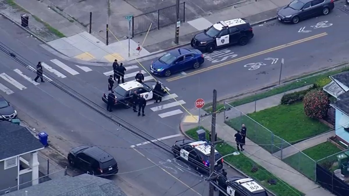 Man taken to hospital after police shooting in Oakland – NBC Bay Area