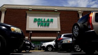 [CNBC] Dollar Tree says it’s winning over higher-income shoppers and may offset tariffs with price hikes