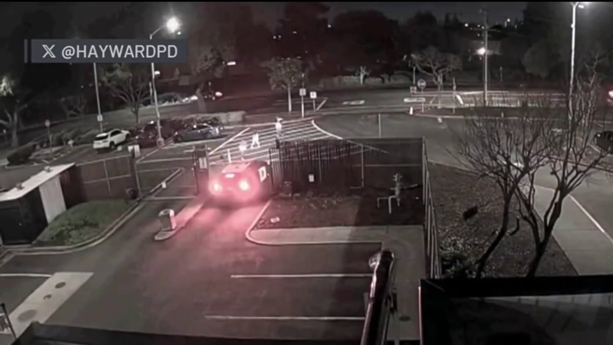 Hayward Police Officer Saves Choking Baby Nbc Bay Area